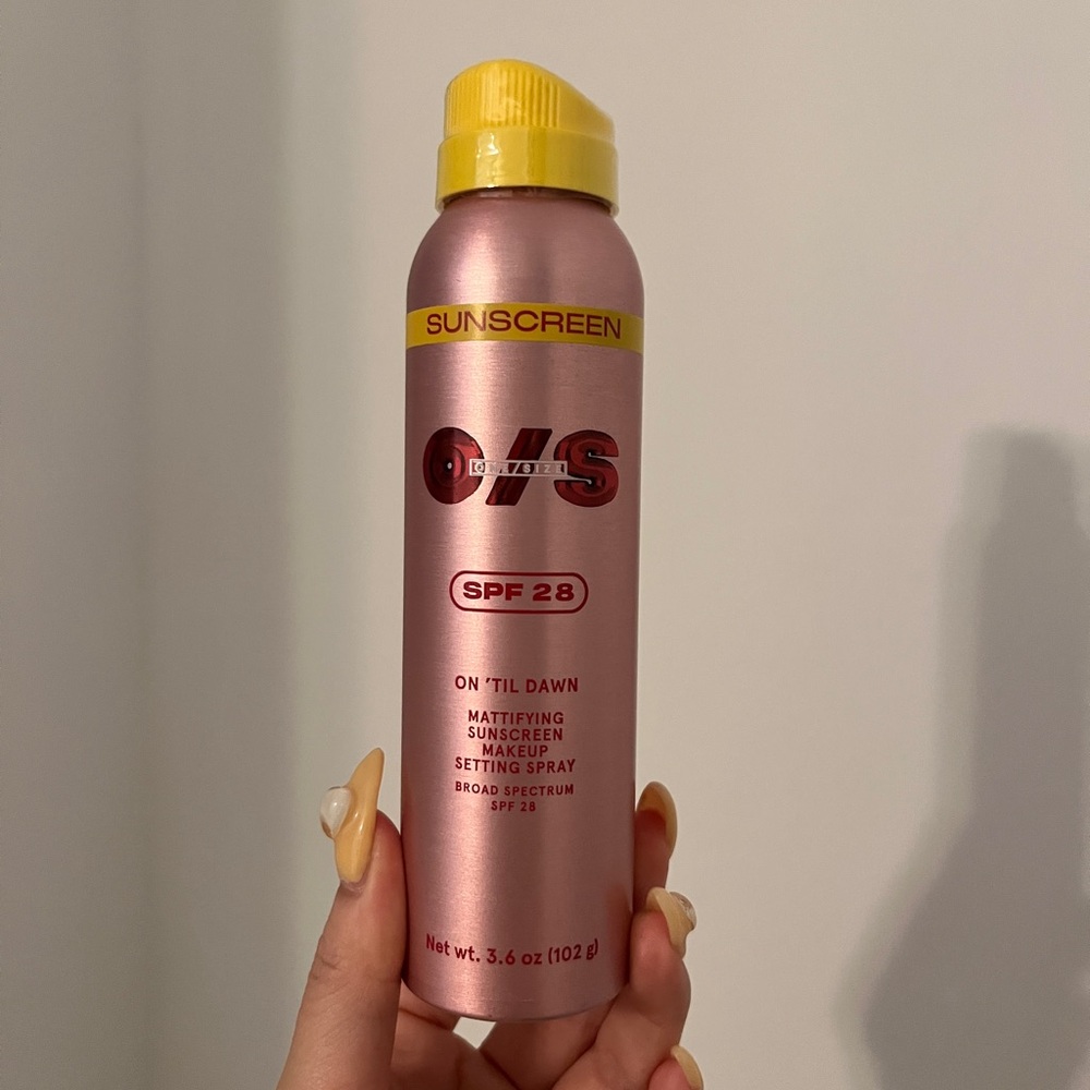 ONE/SIZE On ‘Til Dawn Mattifying Sunscreen Makeup Setting Spray SPF 40